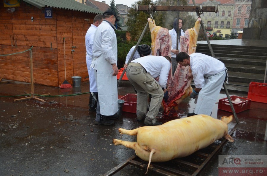 Ce reguli trebuie respectate la tăierea porcului