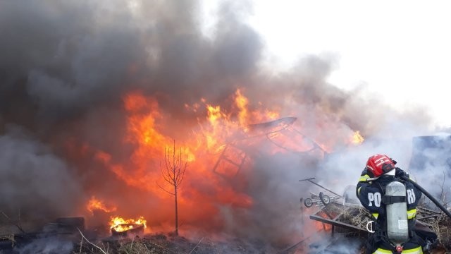 Incendiu în municipiul Arad
