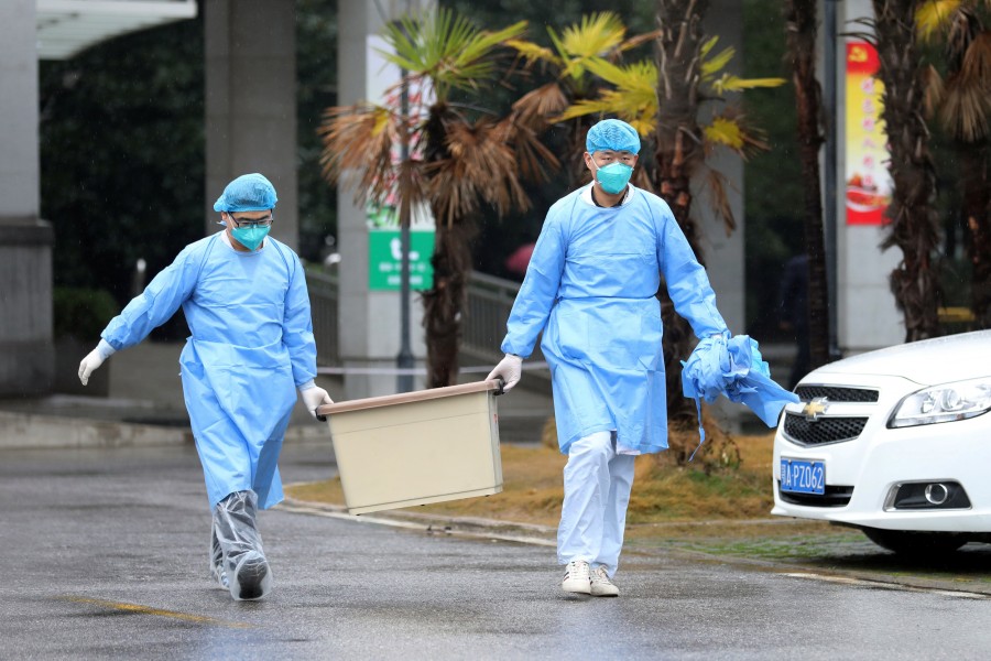 Noul tip de coronavirus din China face tot mai multe victime. Bilanț îngrijorător: 9 morți și 440 de persoane infectate