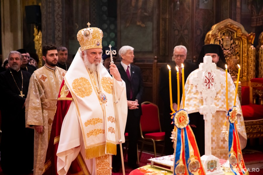 Patriarhul BOR: ”Biserica a promovat unitatea, libertatea şi demnitatea poporului român”