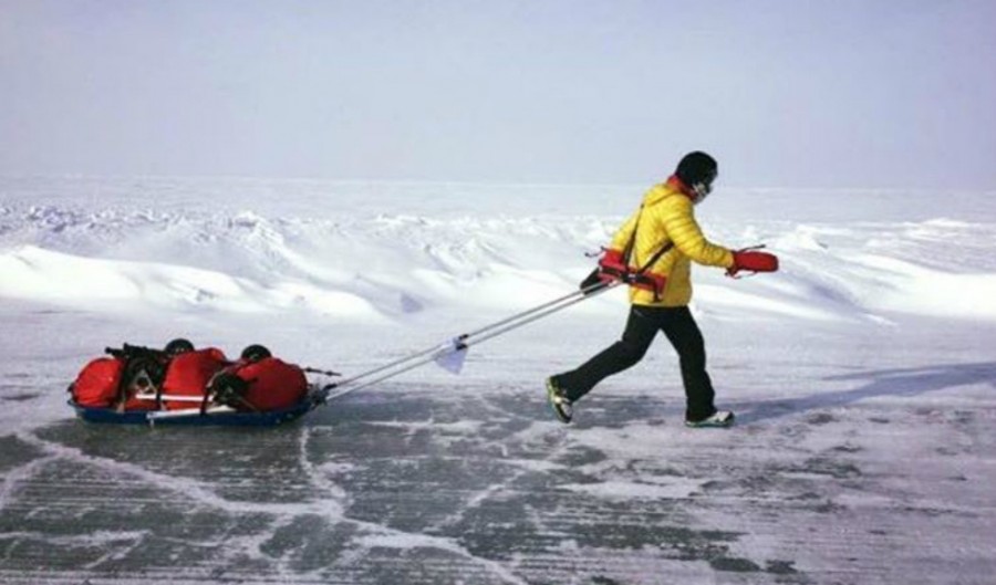 Când nu mai poți, mai poți un pic! Tibi Uşeriu, între primii trei concurenți la Yukon Arctic Ultra 2020