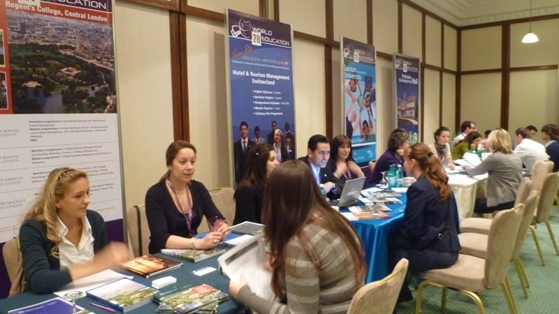 Universități din UK vin la Timișoara la World Education Fair, cel mai important târg educațional al începutului de an