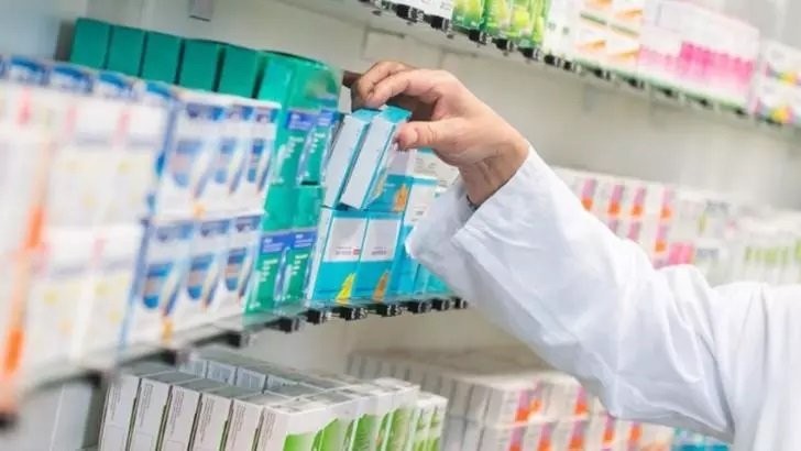 Semnal de alarmă de la farmaciști: Prețurile au crescut de 3 ori!