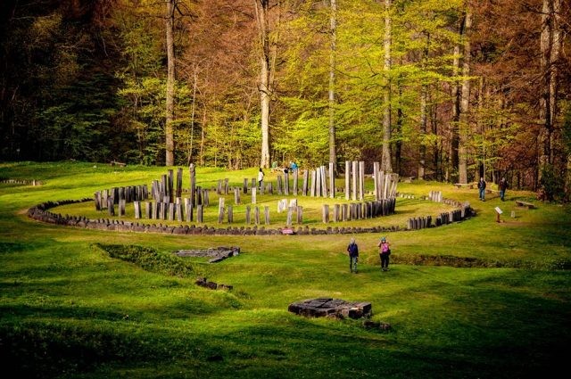 Proiectul de restaurare a cetăţii dacice Sarmizegetusa Regia ar putea începe în toamnă