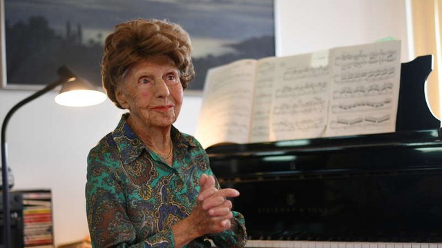 O pianistă franceză în vârstă de 106 ani va lansa un nou album în luna aprilie. ”Muzica e hrana mea, hrana mea pentru spirit şi pentru inimă”