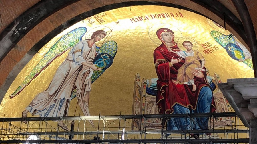 Împreună pictăm Catedrala Națională. Patriarhul Daniel a anunțat o platformă de sprijin pentru pictarea Catedralei Mântuirii Neamului