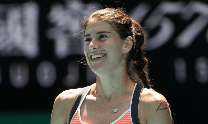 Sorana Cîrstea s-a calificat în optimi la Strasbourg