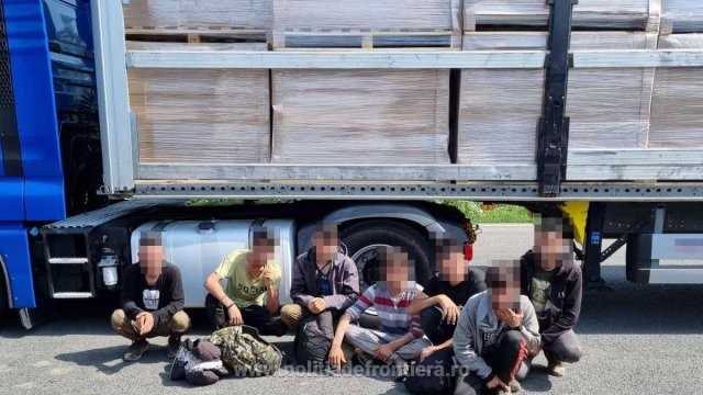 28 de migranţi depistaţi în ultimele 24 de ore la frontiera cu Ungaria