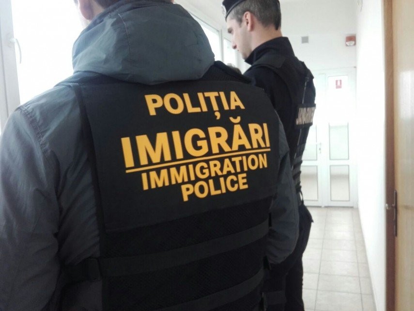 Zeci de amenzi aplicate de ofițerii de la „Imigrări” pentru nereguli în angajarea cetățenilor străini