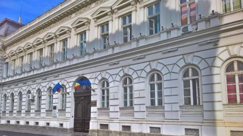 Fără audienţe, relaţii cu publicul, registratură generală și apostilare la Prefectură, până pe 9 noiembrie