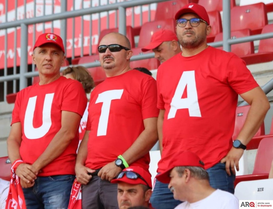 UTA îşi aşteaptă suporterii-n tribune la ultimul meci de acasă de anul acesta; când se pun în vânzare biletele pentru meciul cu FC Botoşani