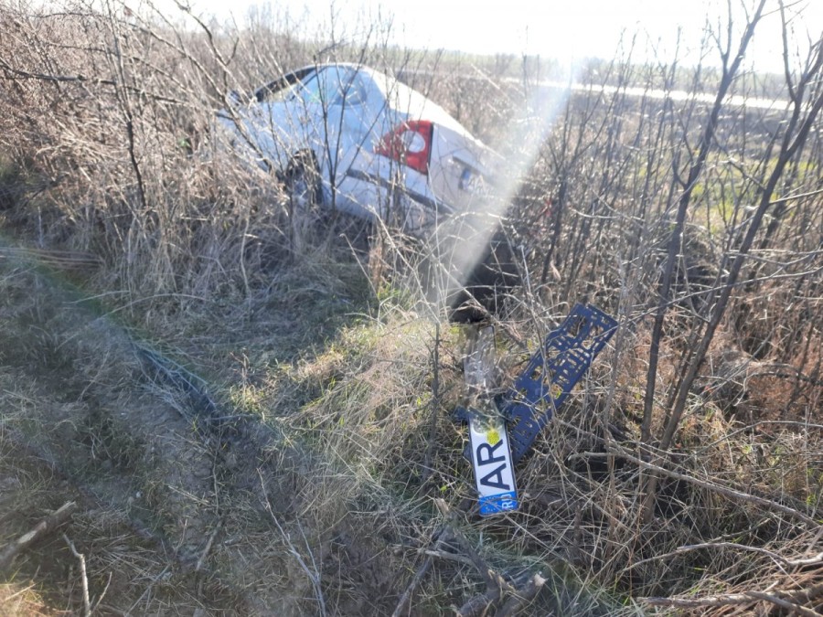 Accident cu automobil Ford Mondeo pe Șoseaua Arad - Șiria
