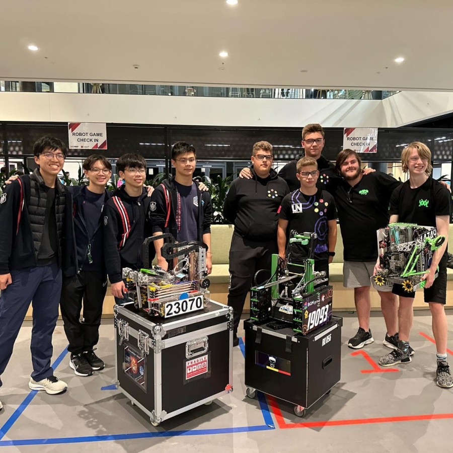 Echipa de robotică Infinity Bolts FTC de la LNI - pe podium în meciurile de calificare la FIRST Asia Pacific Invitational (FOTO)