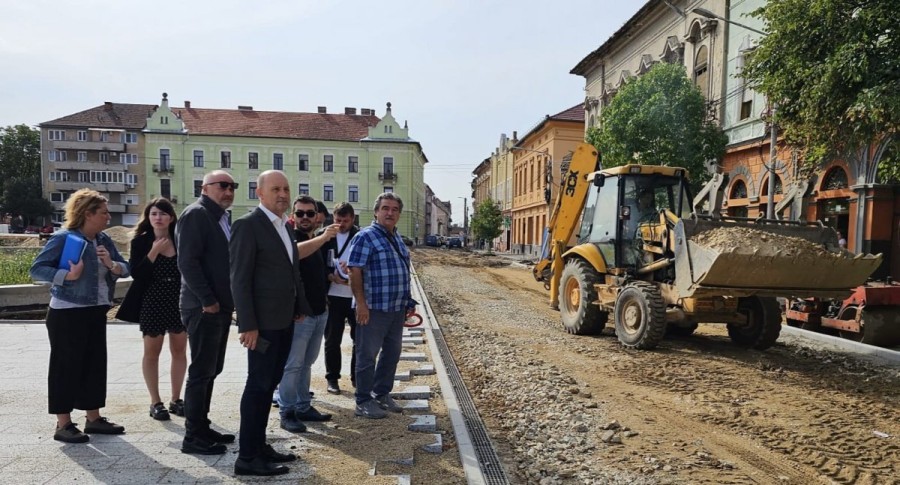 În ce stadiu se află lucrările pe patru dintre şantierele importante din municipiu (FOTO)