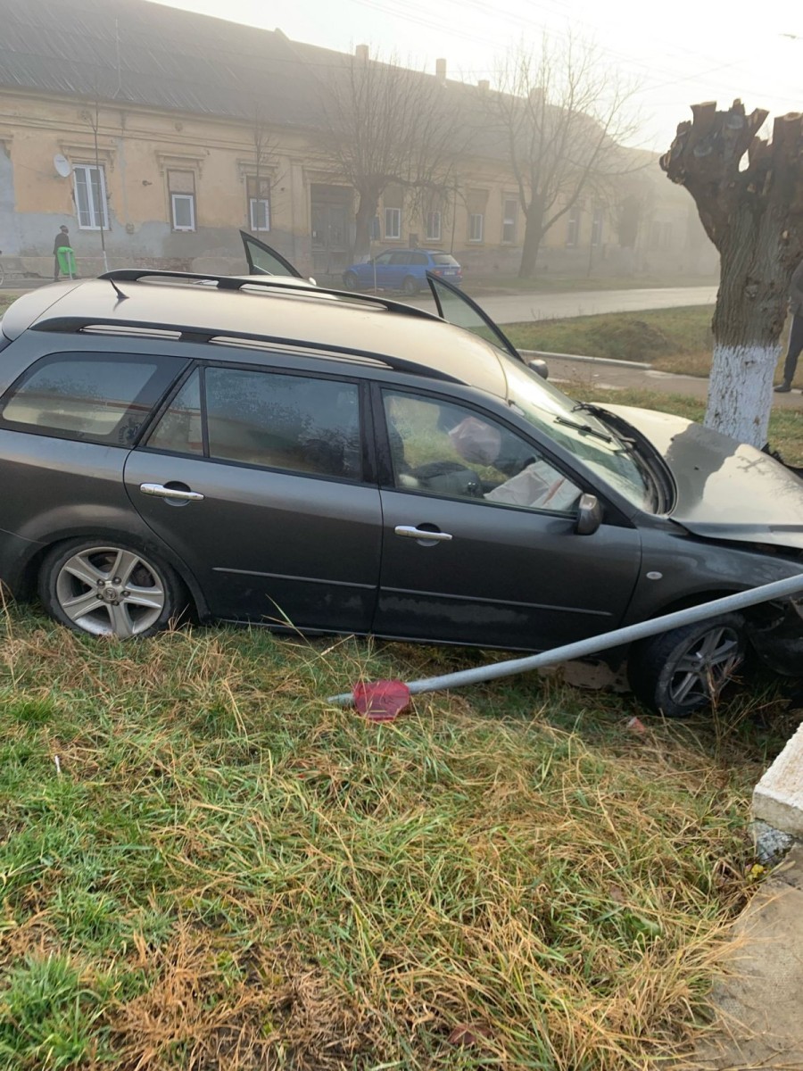 (FOTO) Accident cu o victimă la Sântana