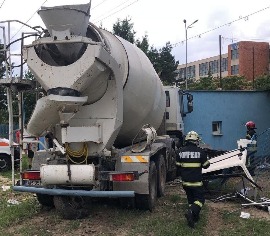 Mort în accident auto între Arad și Horia