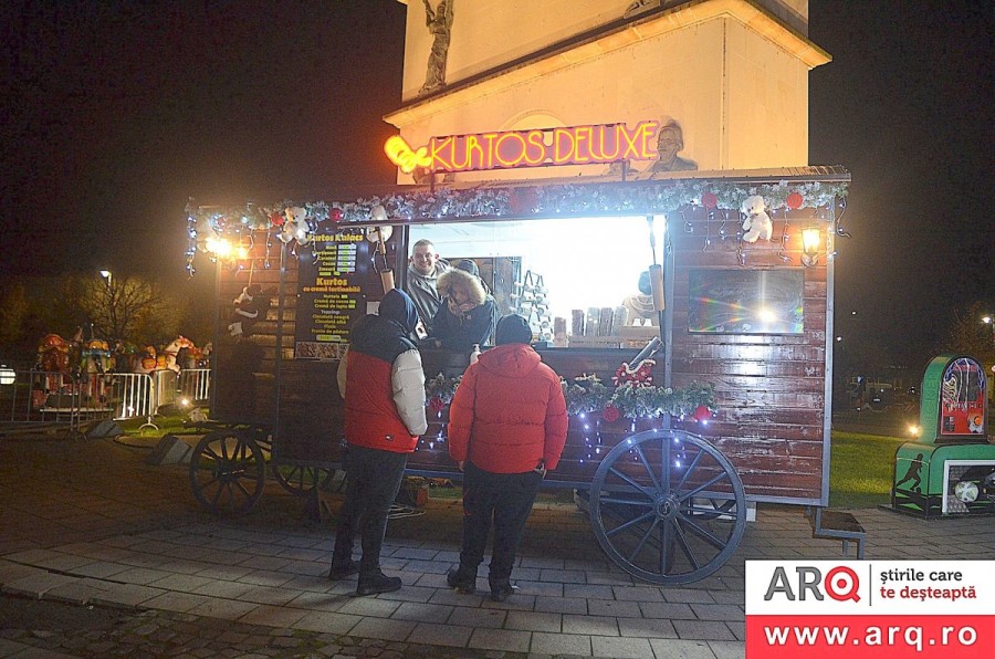 A doua zi a Târgului de Crăciun de la Arad – O duminică în care orașul a respirat lumină, muzică și tihna iernii