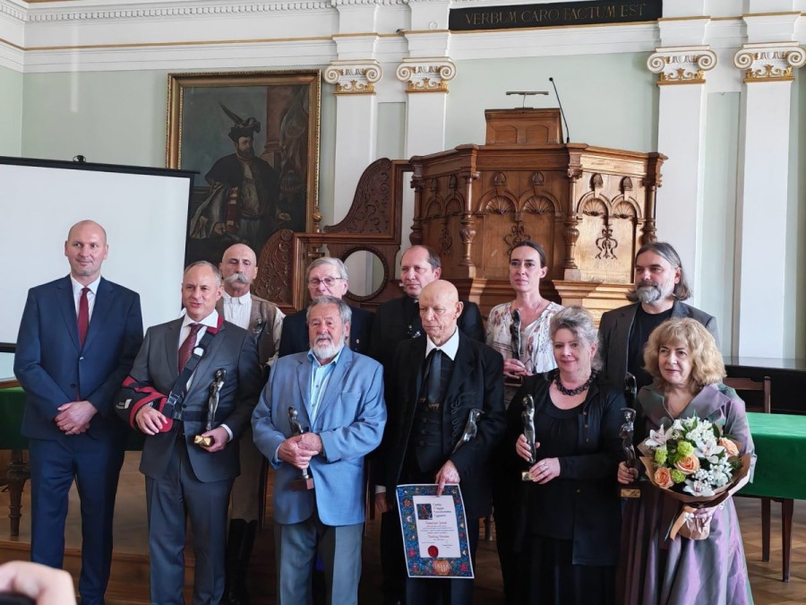 Actrița Enikő Éder laureată cu Premiul „Poór Lili”