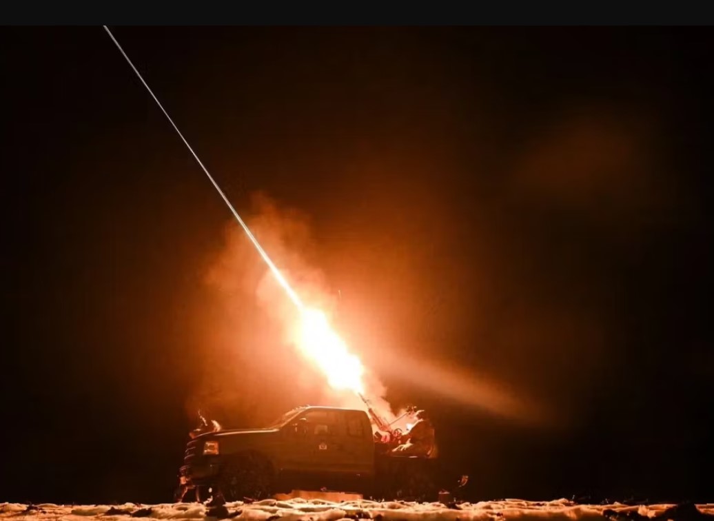 Explozii în Kiev după expirarea armistițiului. Rusia a lansat zeci de drone asupra capitalei Ucrainei: „Rămâneți la adăpost!”