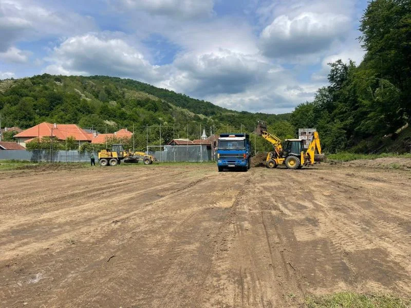 Moneasa primește două terenuri sportive noi de 810.918 lei