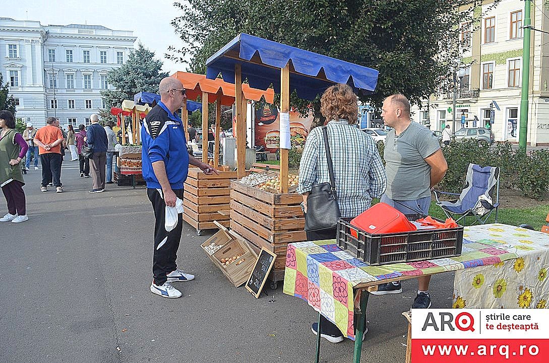 Și a fost Piața Producătorilor Arădeni în Piața „Avram Iancu“