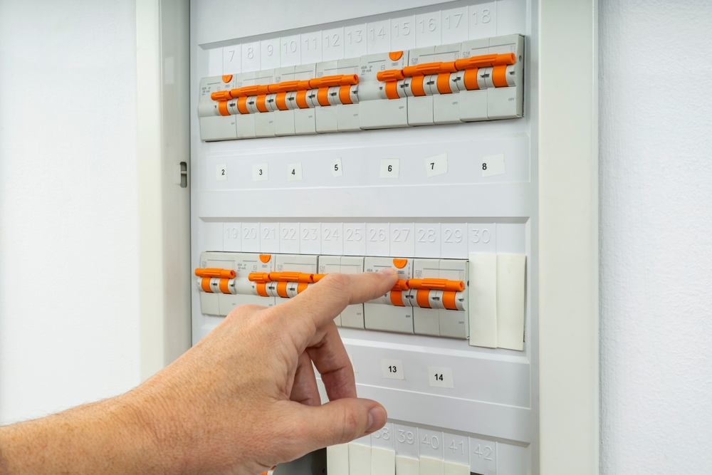 10 recomandări pentru protecția instalației electrice