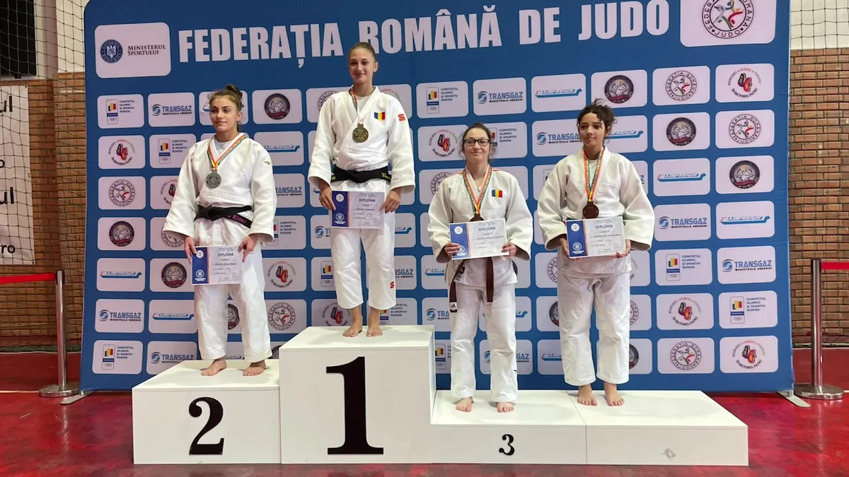 CS Unirea Sântana a cucerit trei medalii la Cupa României la judo
